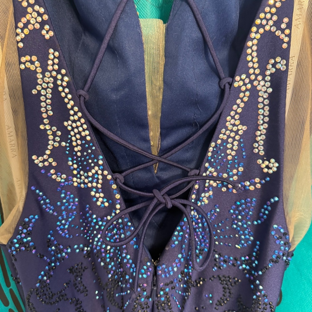 Prom Dress - Picture 3 of 4